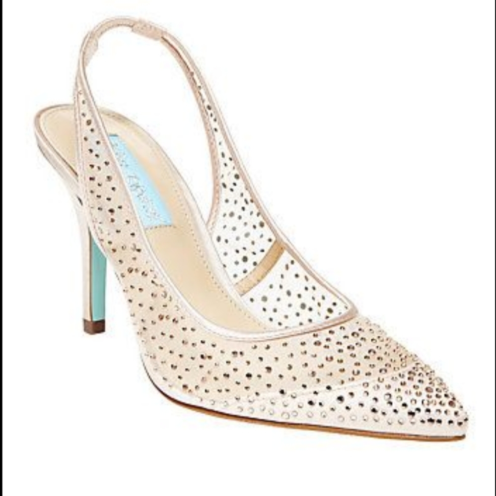 BNIB Blue by Betsey Johnson Quinn heels